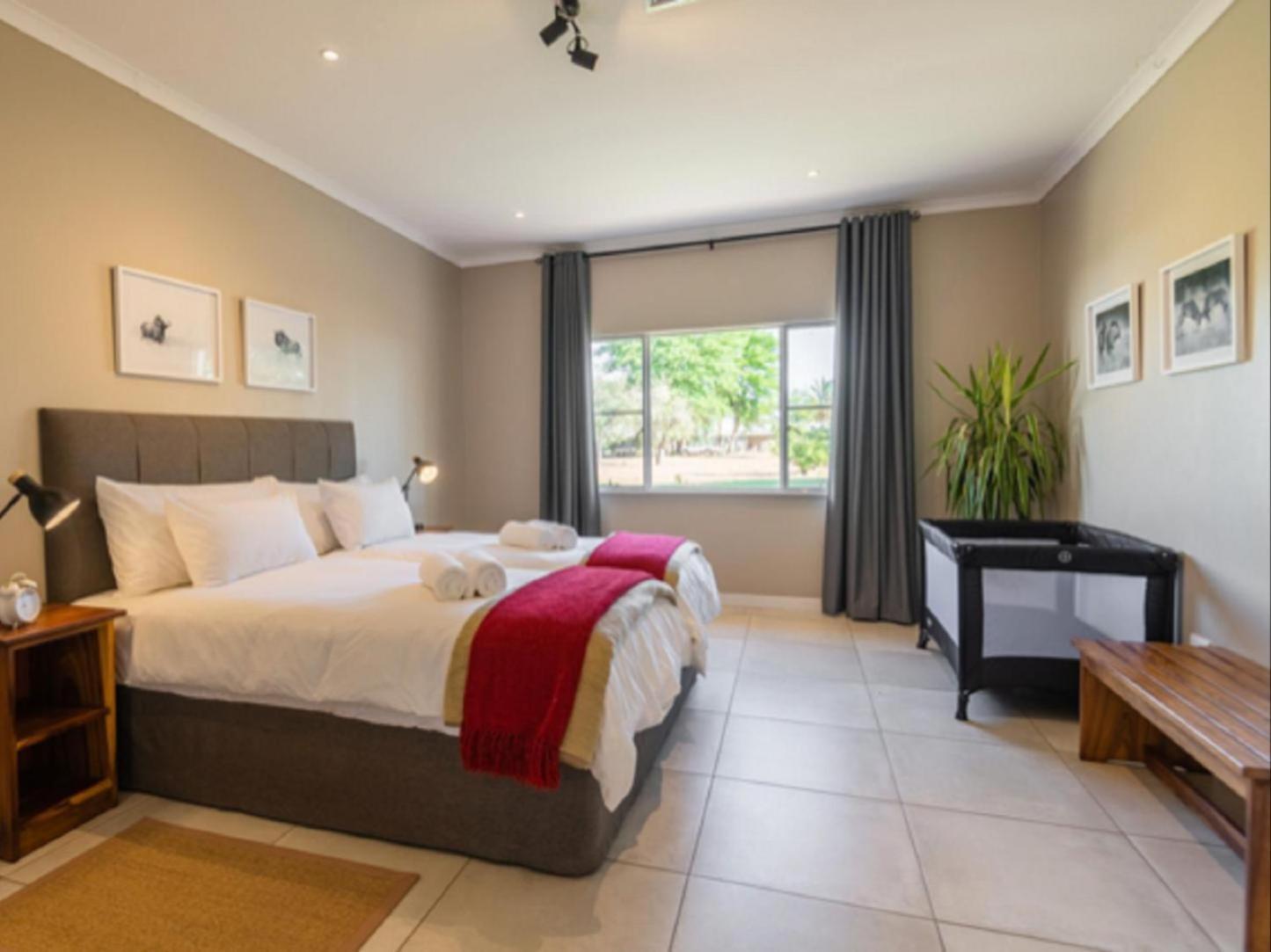 Flying Ostrich Guesthouse & Self-Catering Accommodation Mariental Room photo