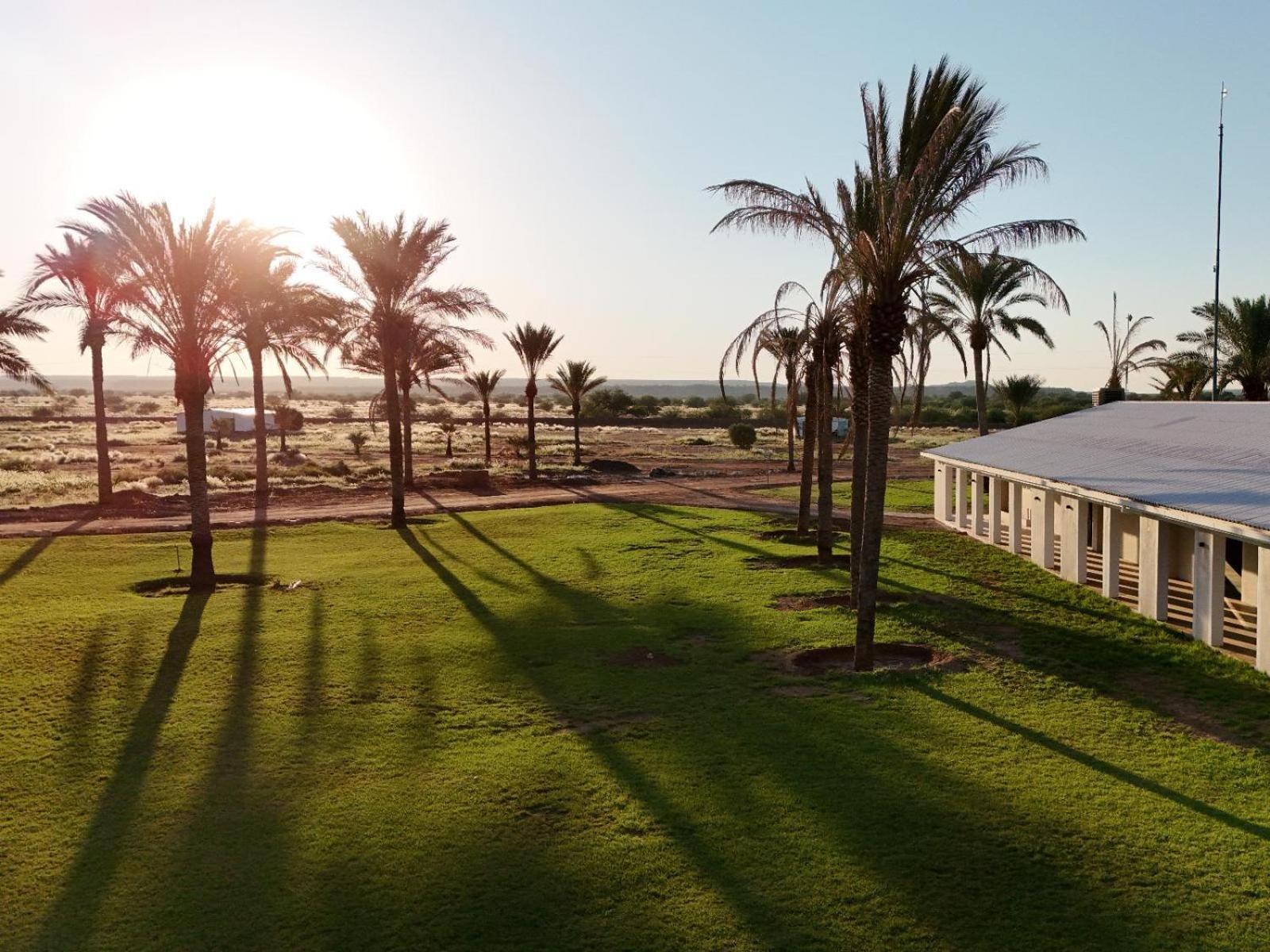Flying Ostrich Guesthouse & Self-Catering Accommodation Mariental Exterior photo