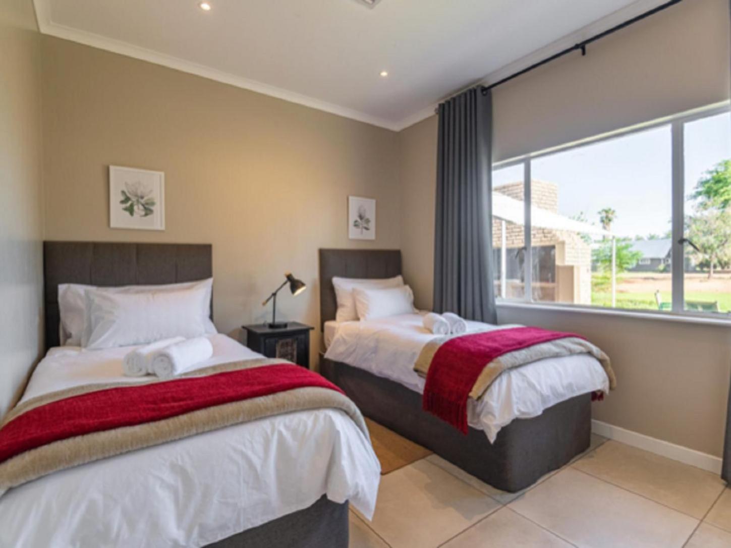 Flying Ostrich Guesthouse & Self-Catering Accommodation Mariental Room photo