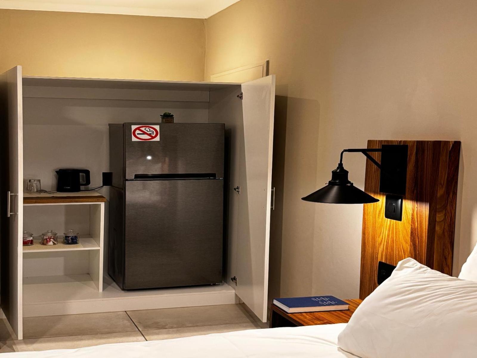 Flying Ostrich Guesthouse & Self-Catering Accommodation Mariental Room photo